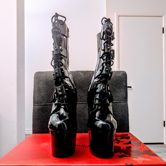 NIB Pleaser Adore 1046 Black Holographic Boots - Picture 3 of 15